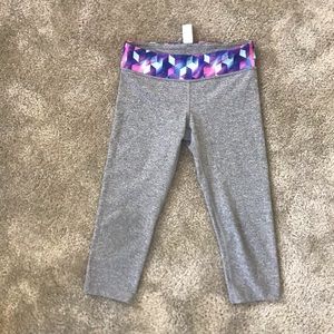 Ivivva Capri leggings